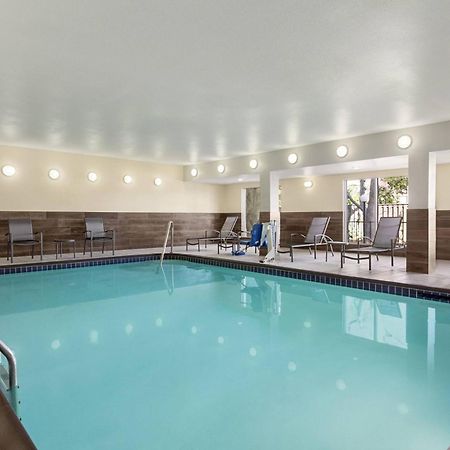 Fairfield Inn By Marriott Tracy Eksteriør bilde