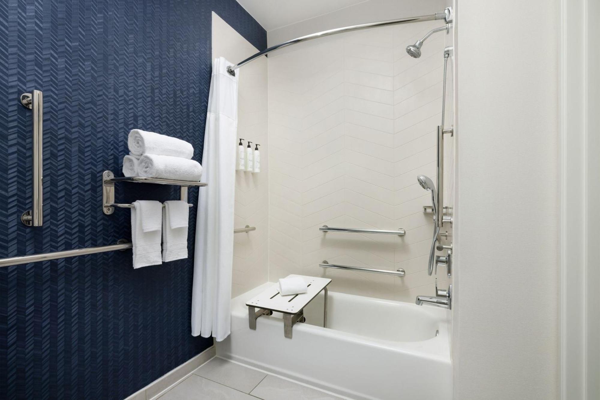 Fairfield Inn By Marriott Tracy Eksteriør bilde