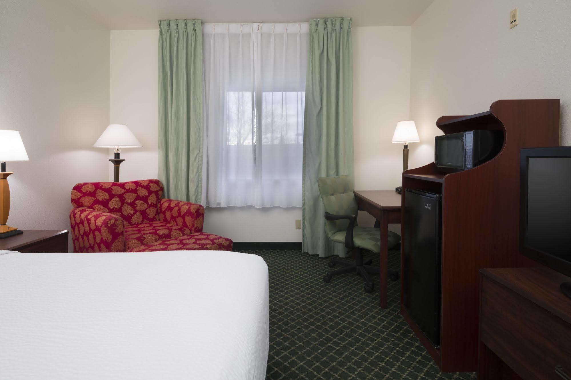 Fairfield Inn By Marriott Tracy Eksteriør bilde