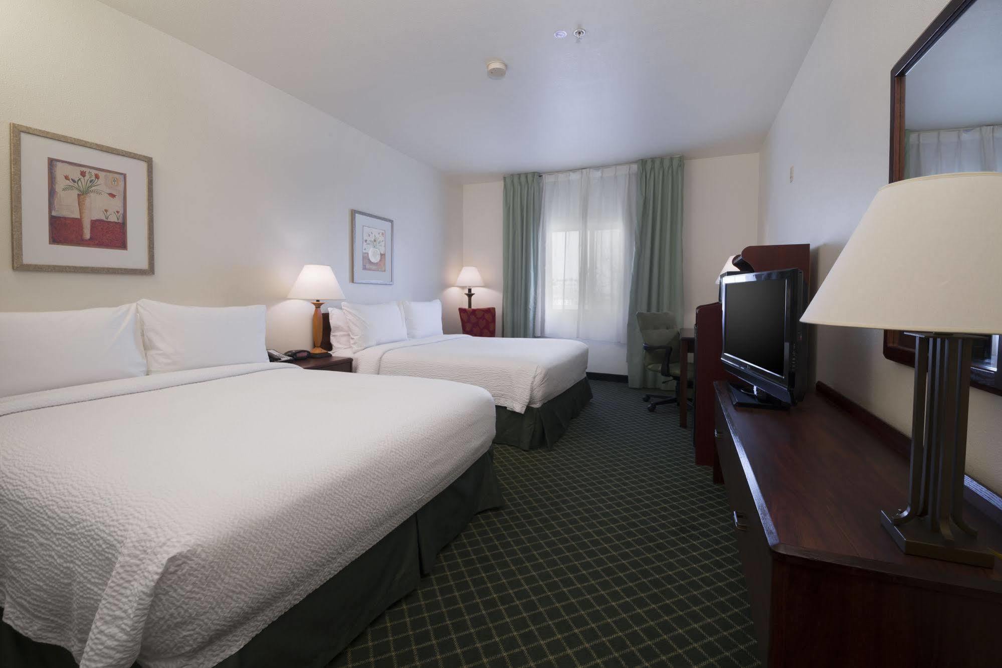 Fairfield Inn By Marriott Tracy Eksteriør bilde