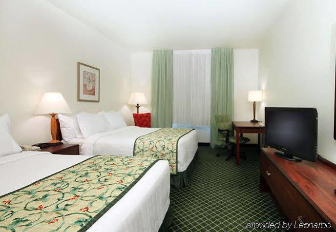 Fairfield Inn By Marriott Tracy Eksteriør bilde